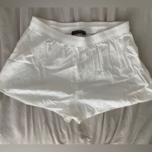 White Brandy Melville shorts